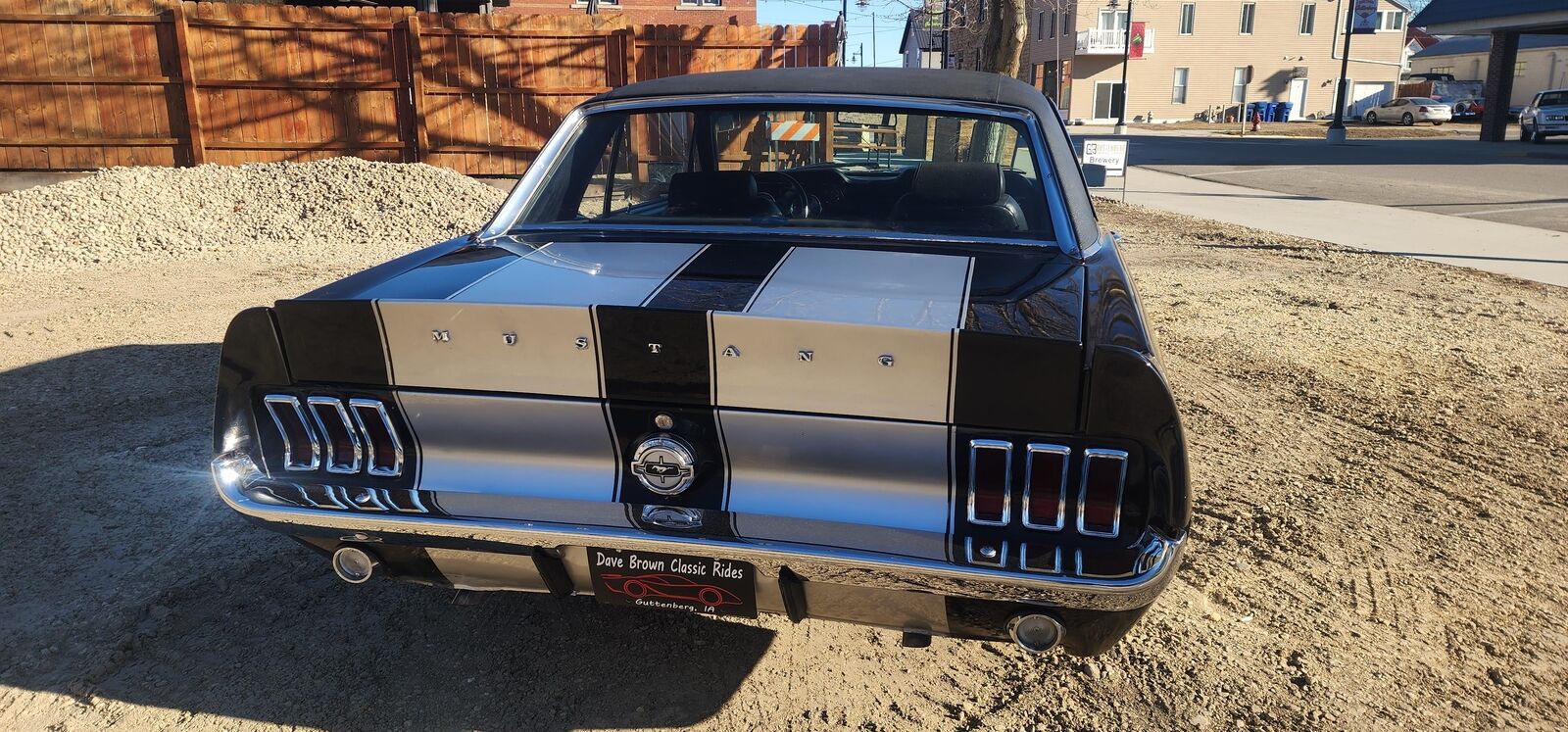 Ford-Mustang-1968-2-dr-coupe-6