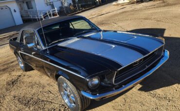 Ford-Mustang-1968-2-dr-coupe-8