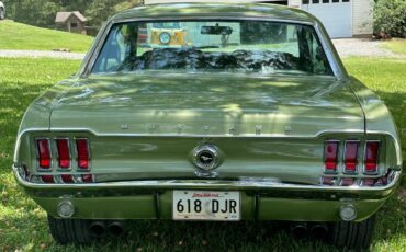 Ford-Mustang-1968-Coupe-1