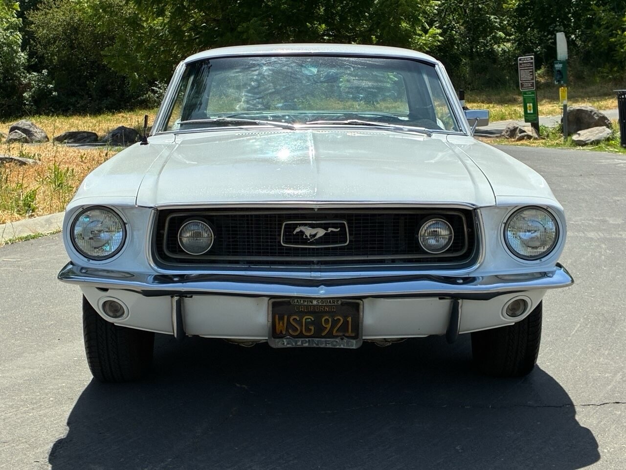 Ford-Mustang-1968-Coupe-2