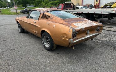 Ford-Mustang-1968-Fastback-4