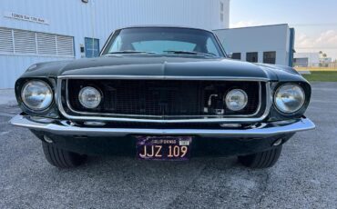 Ford-Mustang-1968-coupe-11