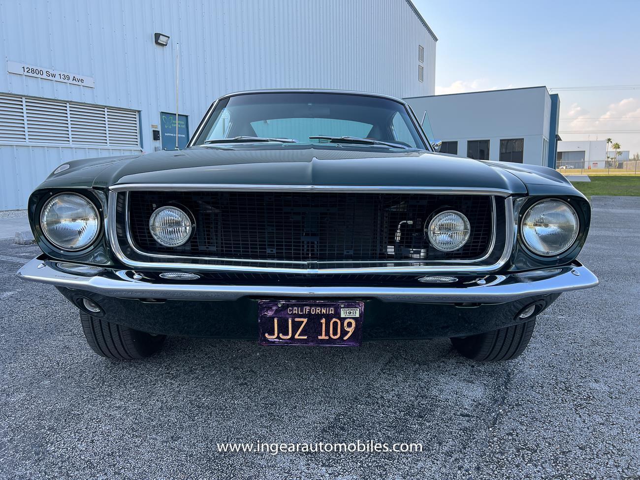 Ford-Mustang-1968-coupe-11