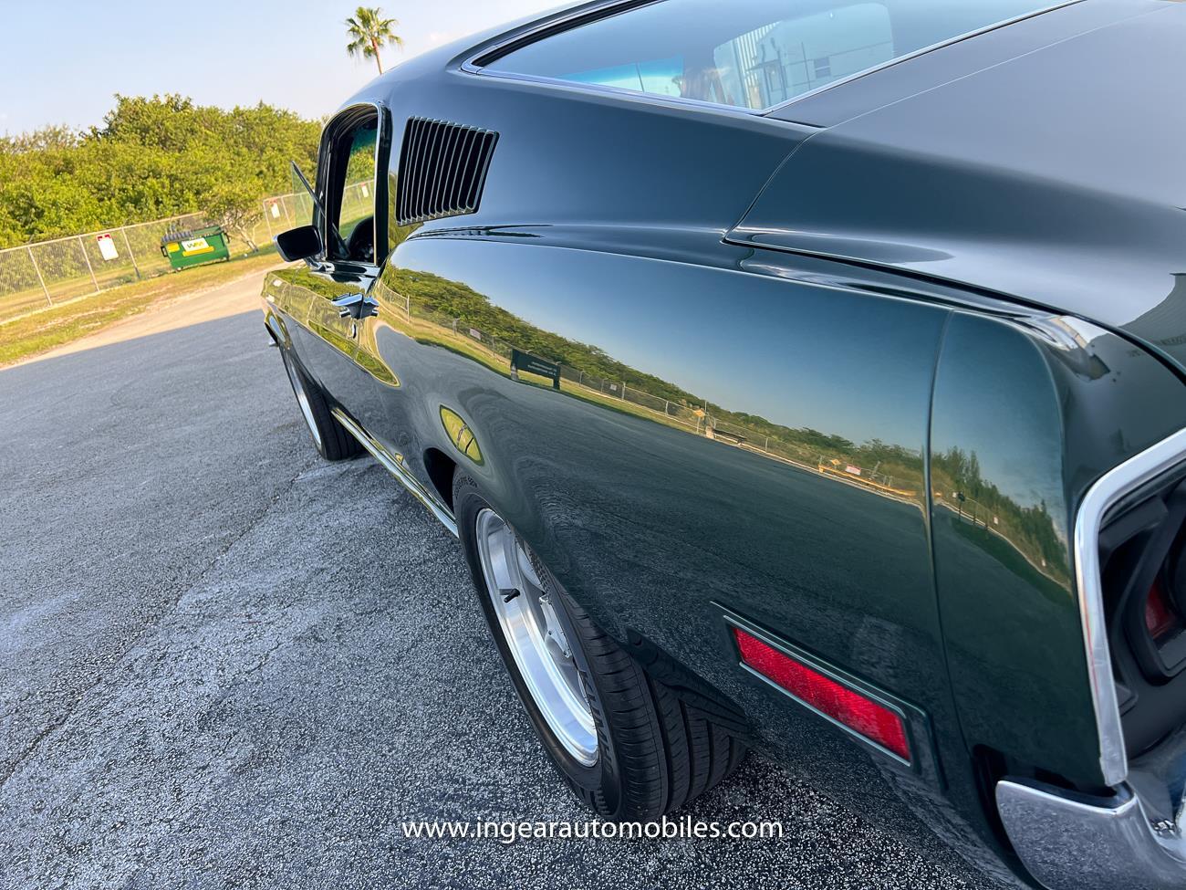 Ford-Mustang-1968-coupe-25