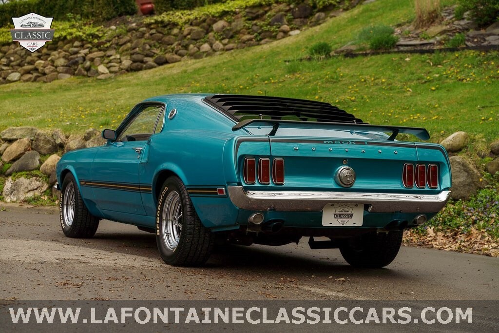 Ford-Mustang-1969-1