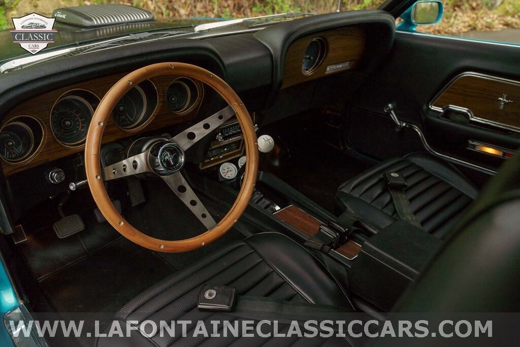 Ford-Mustang-1969-2