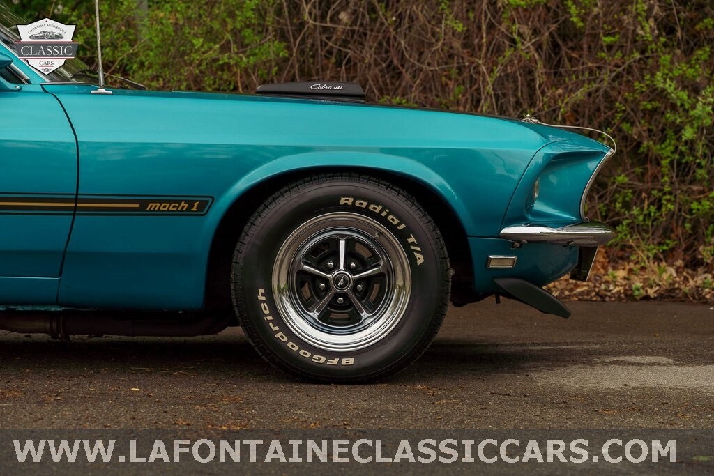 Ford-Mustang-1969-21