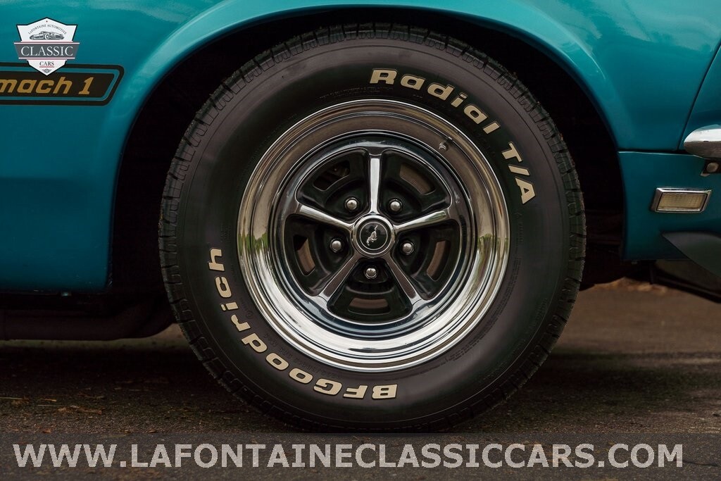 Ford-Mustang-1969-22