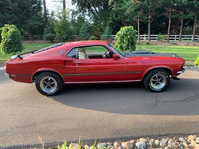 Ford-Mustang-1969-Fastback