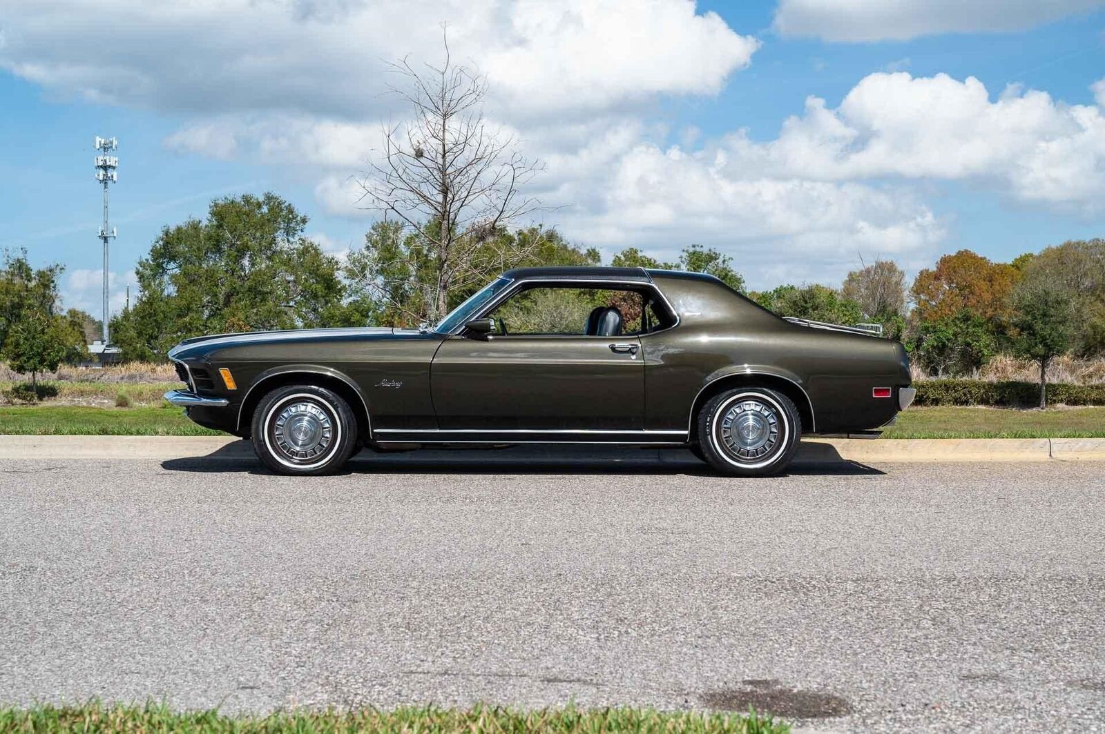 Ford-Mustang-1970-2-Door-1