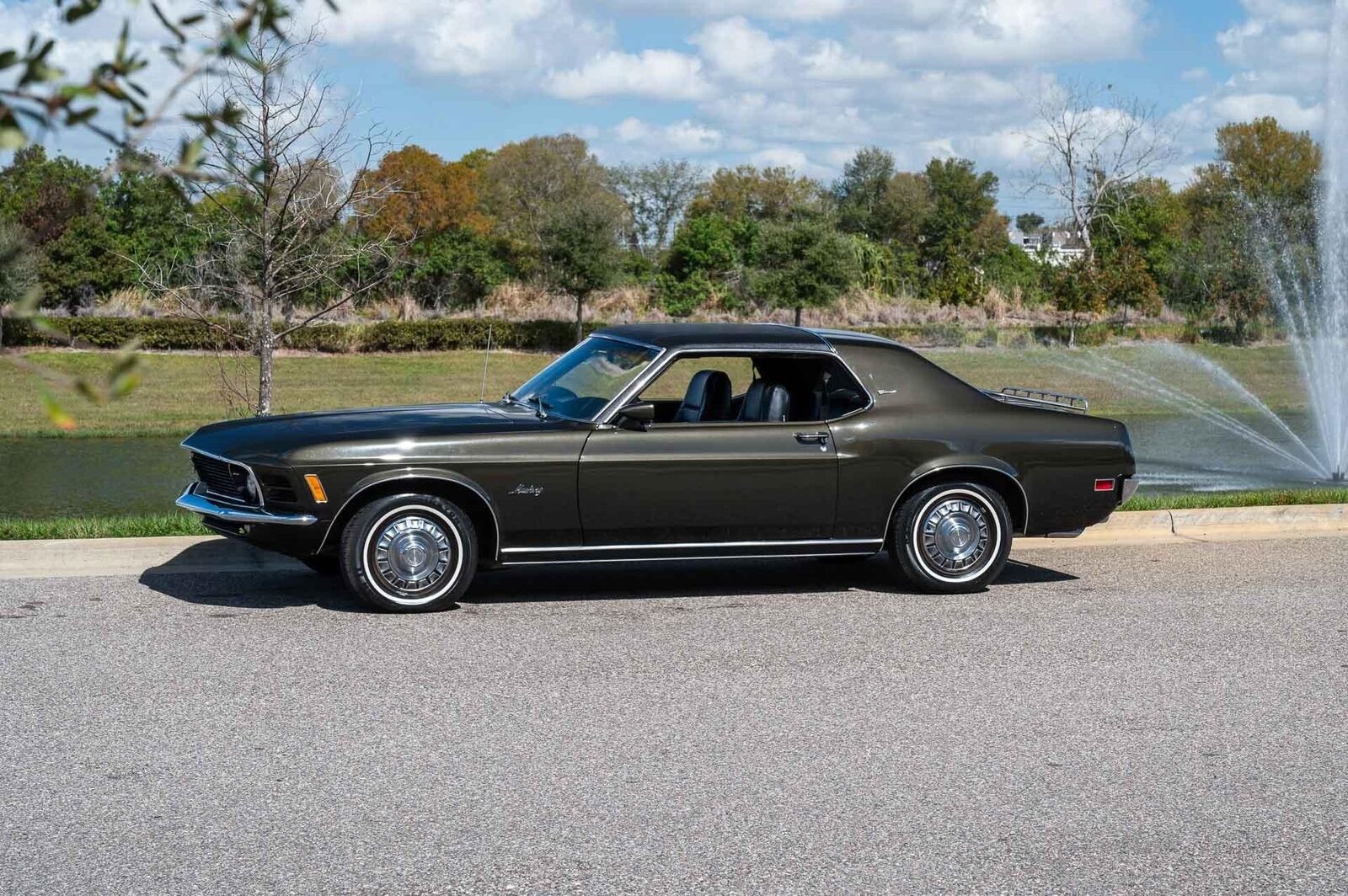 Ford-Mustang-1970-2-Door-18