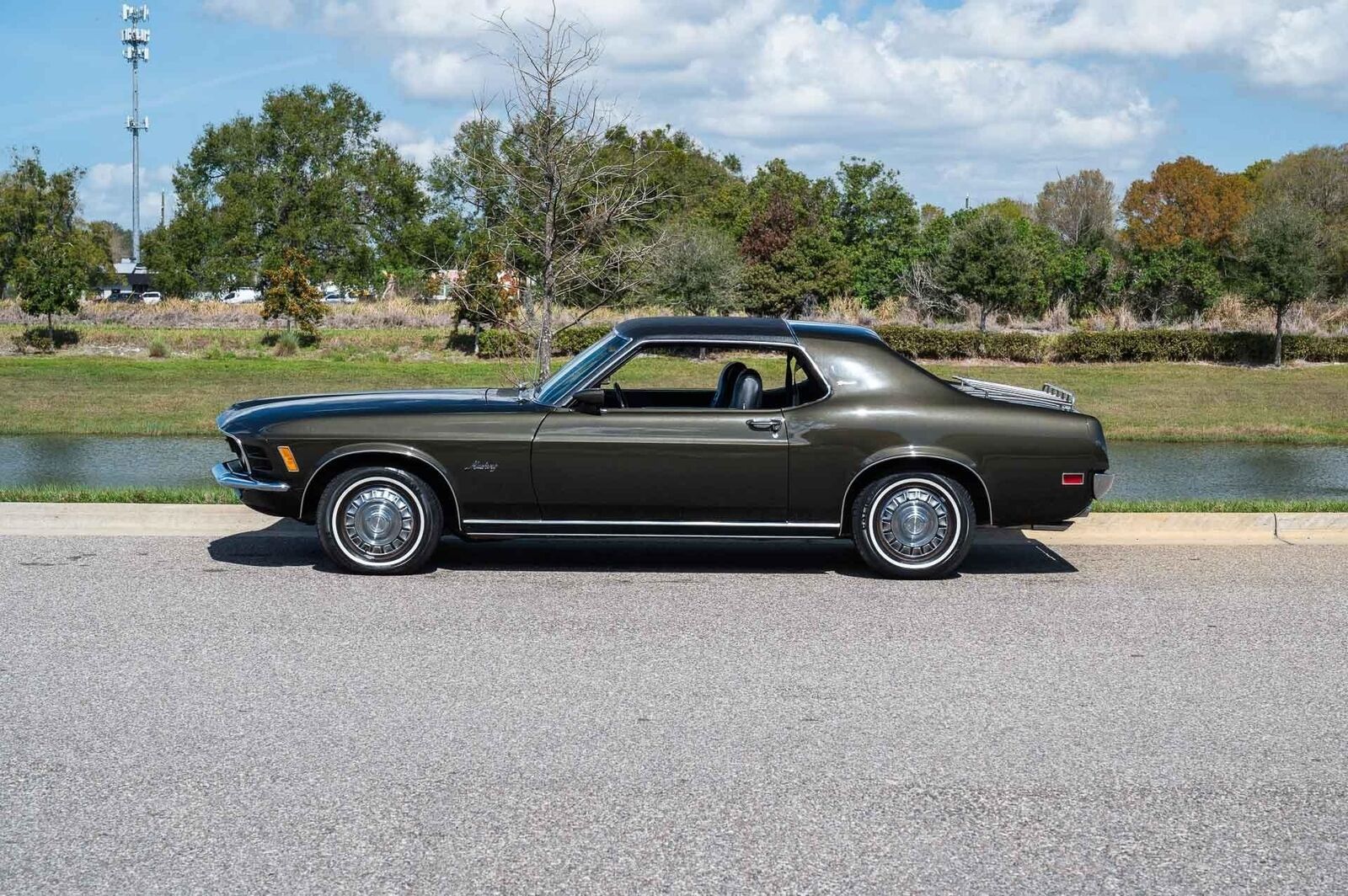 Ford-Mustang-1970-2-Door-19