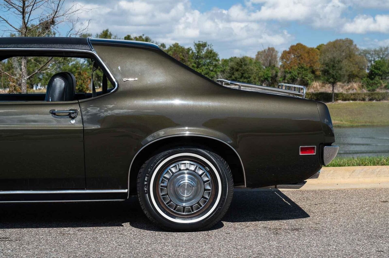 Ford-Mustang-1970-2-Door-24