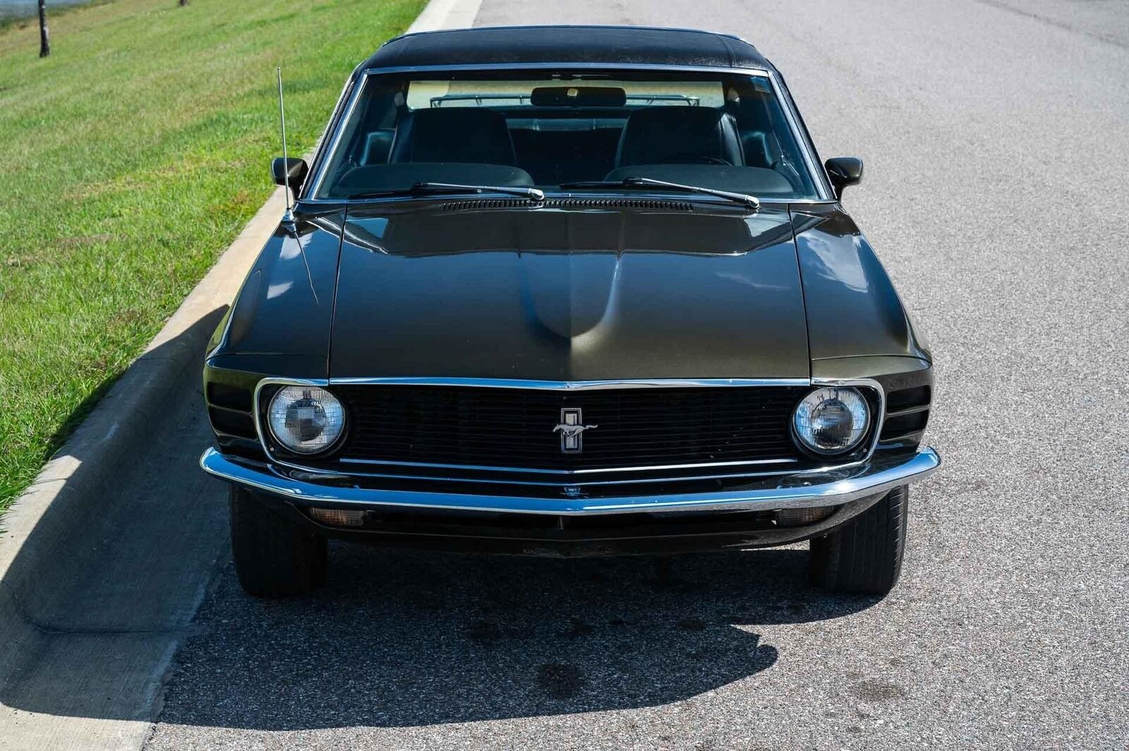 Ford-Mustang-1970-2-Door-9