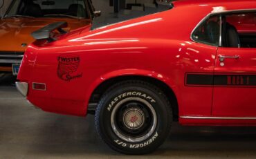 Ford-Mustang-1970-2-Door-Sportsroof-Fastback-1