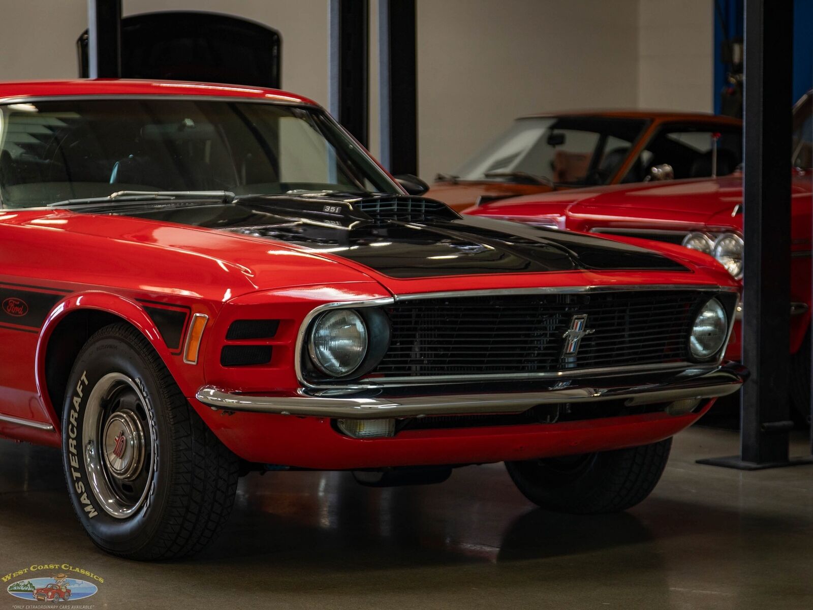 Ford-Mustang-1970-2-Door-Sportsroof-Fastback-11