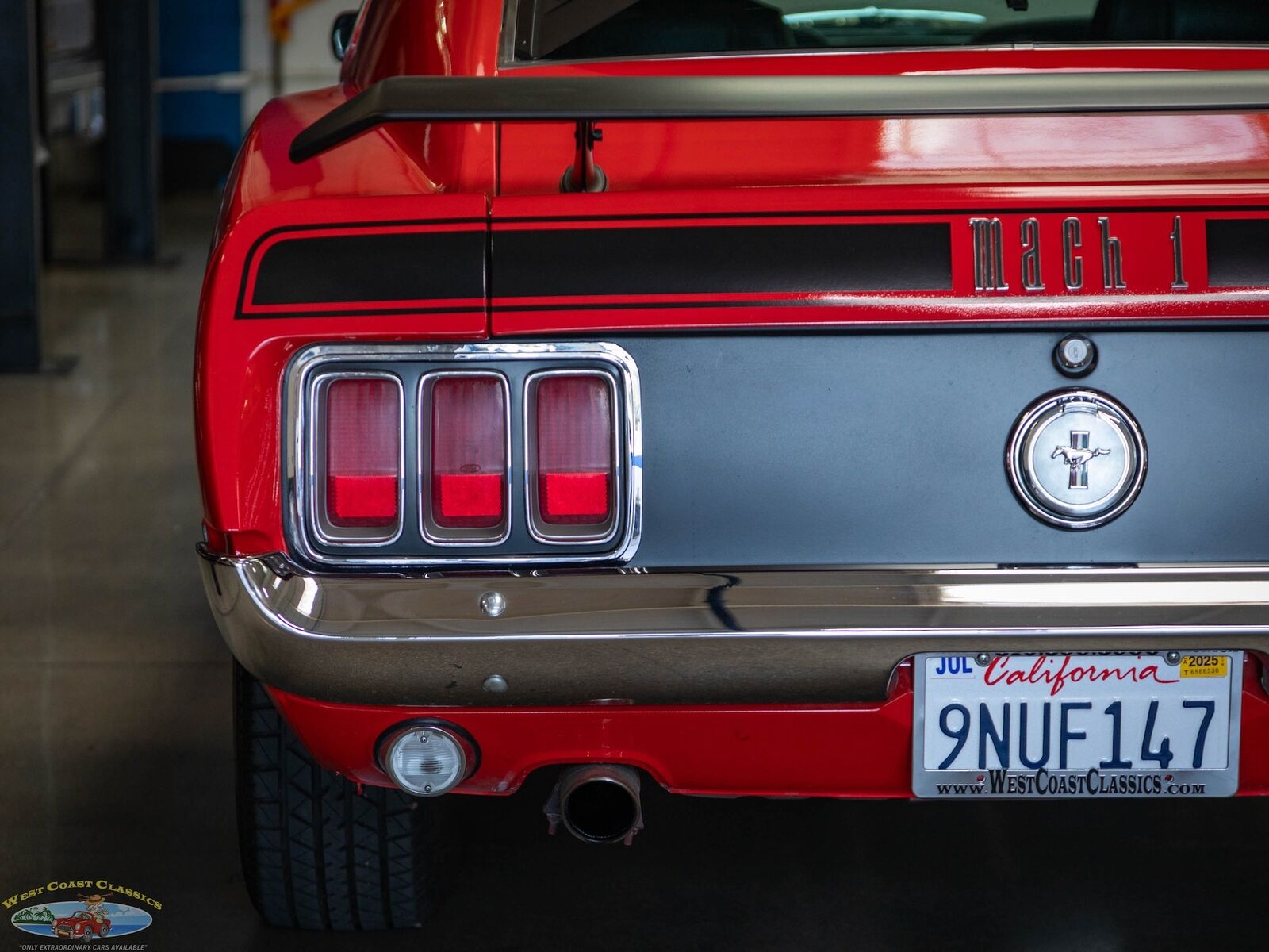 Ford-Mustang-1970-2-Door-Sportsroof-Fastback-17