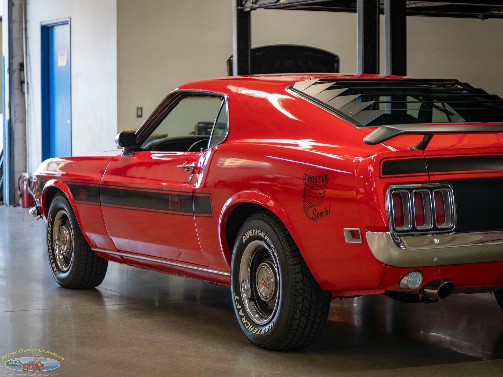 Ford-Mustang-1970-2-Door-Sportsroof-Fastback-21