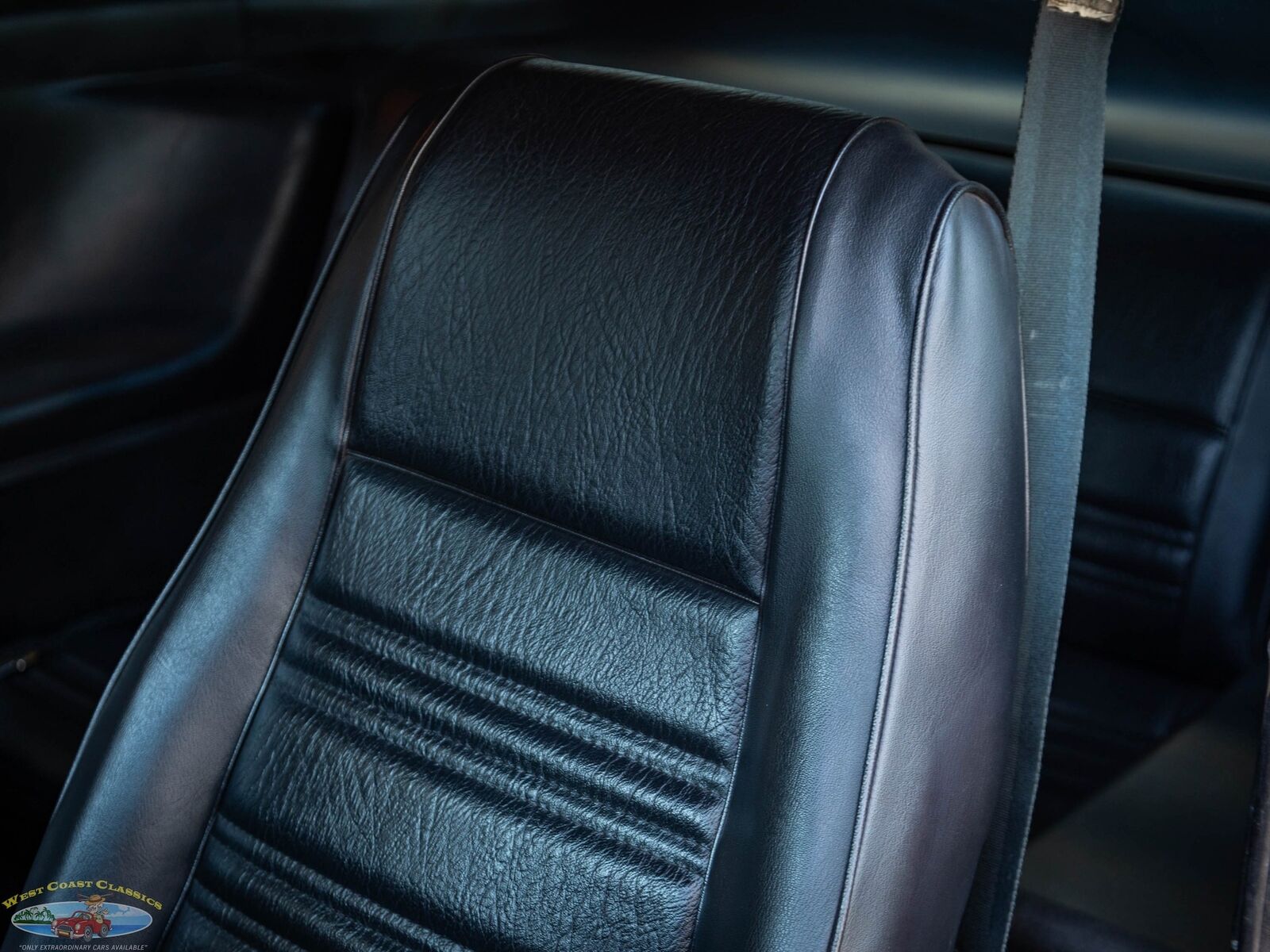 Ford-Mustang-1970-2-Door-Sportsroof-Fastback-27