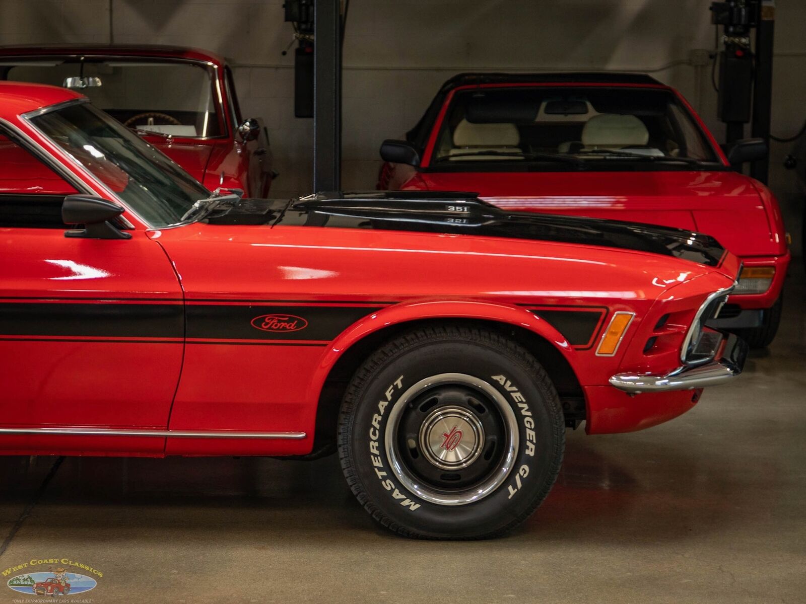 Ford-Mustang-1970-2-Door-Sportsroof-Fastback-3