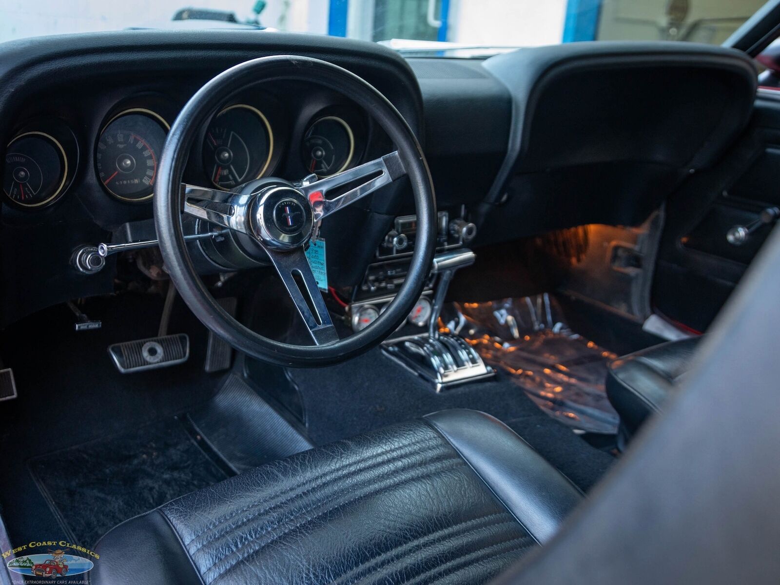 Ford-Mustang-1970-2-Door-Sportsroof-Fastback-31