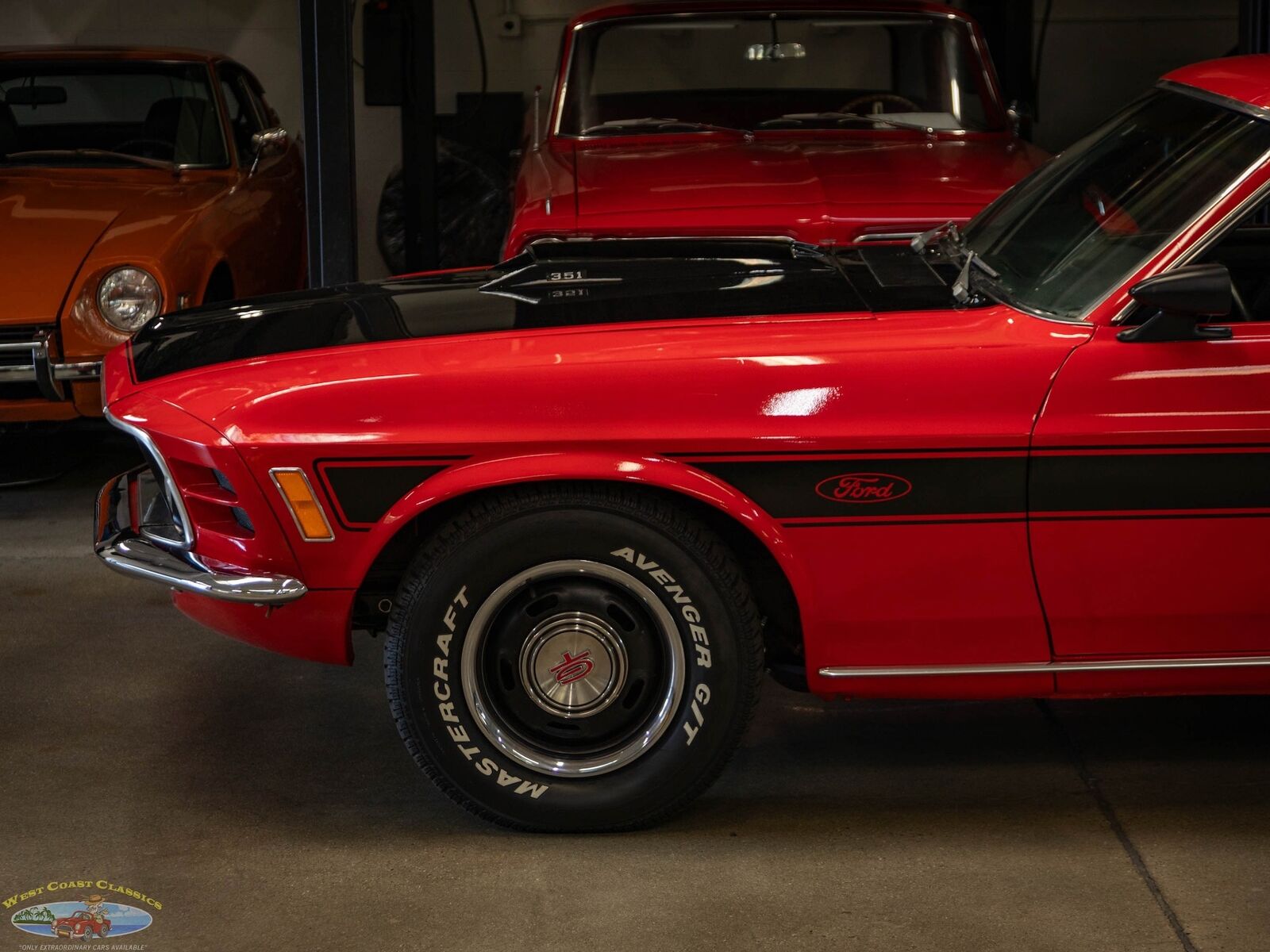 Ford-Mustang-1970-2-Door-Sportsroof-Fastback-4
