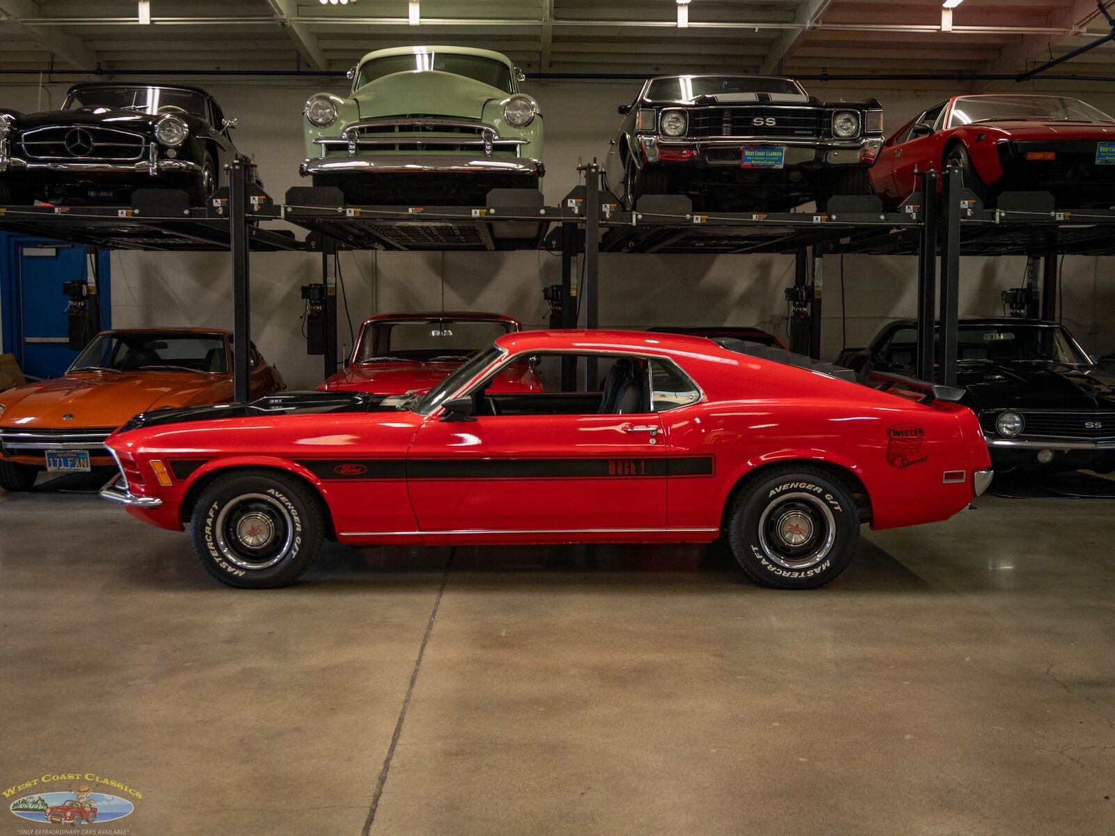 Ford-Mustang-1970-2-Door-Sportsroof-Fastback-5