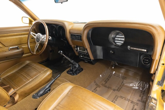 Ford-Mustang-1970-Coupe-1