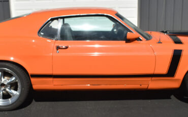 Ford-Mustang-1970-Fastback-10