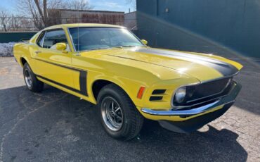 Ford-Mustang-1970-Fastback