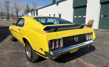 Ford-Mustang-1970-Fastback-6