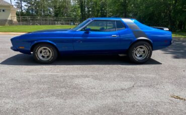 Ford-Mustang-1971-Coupe-4