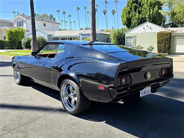 Ford-Mustang-1971-Coupe-8