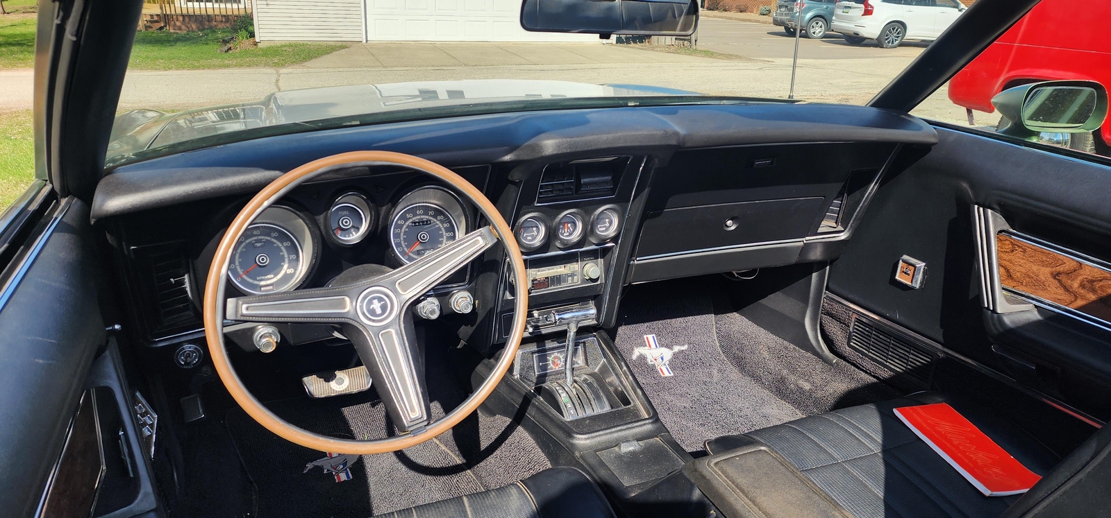 Ford-Mustang-1973-2-dr-27