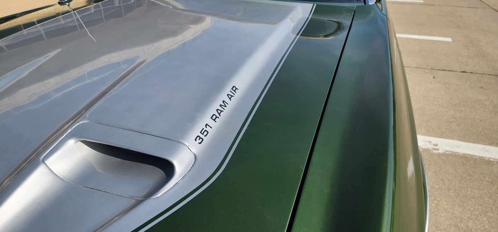 Ford-Mustang-1973-2-dr-3