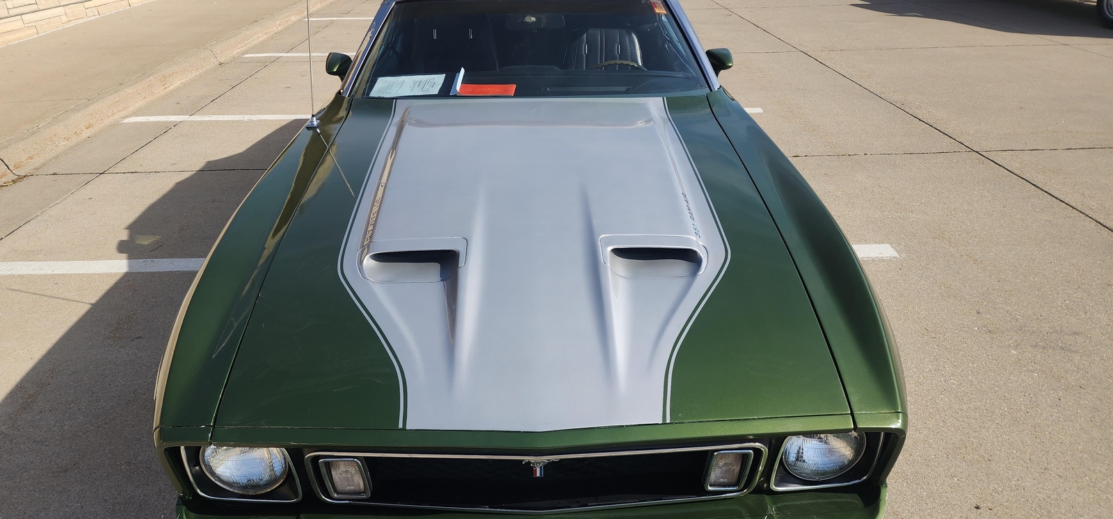 Ford-Mustang-1973-2-dr-5