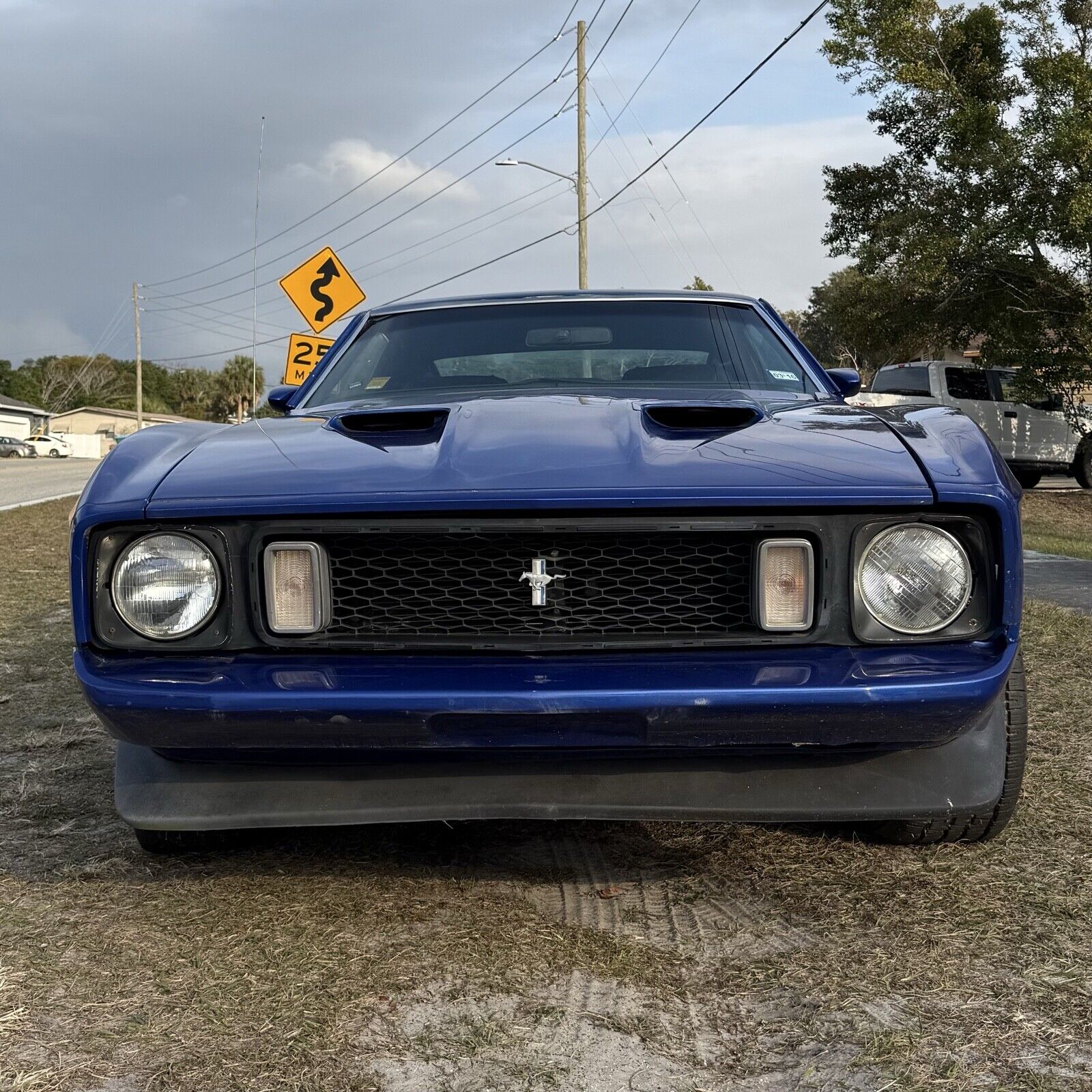 Ford-Mustang-1973-Fastback-1