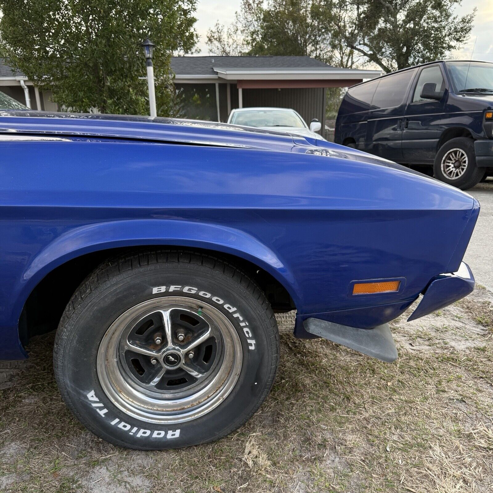 Ford-Mustang-1973-Fastback-11