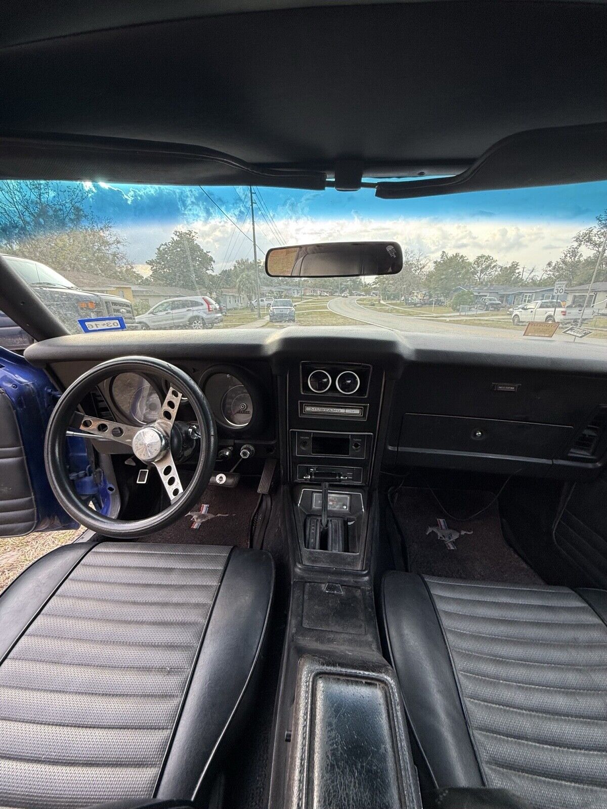 Ford-Mustang-1973-Fastback-25