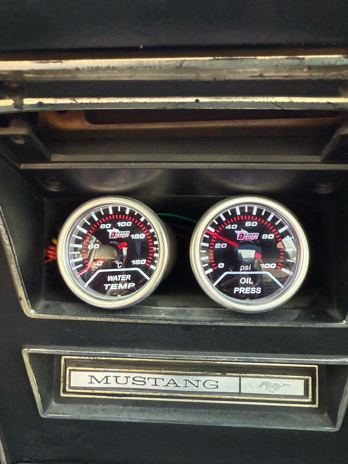 Ford-Mustang-1973-Fastback-27