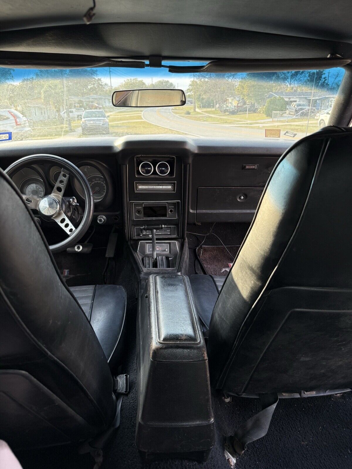 Ford-Mustang-1973-Fastback-36