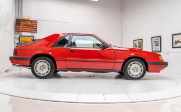 Ford-Mustang-1986-32