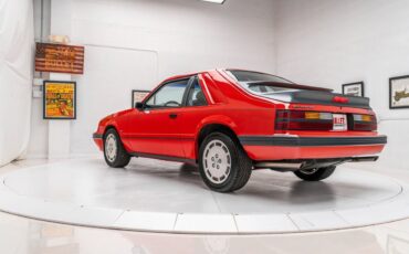 Ford-Mustang-1986-7