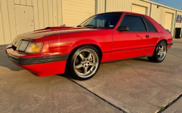 Ford-Mustang-1986-Hatchback-1