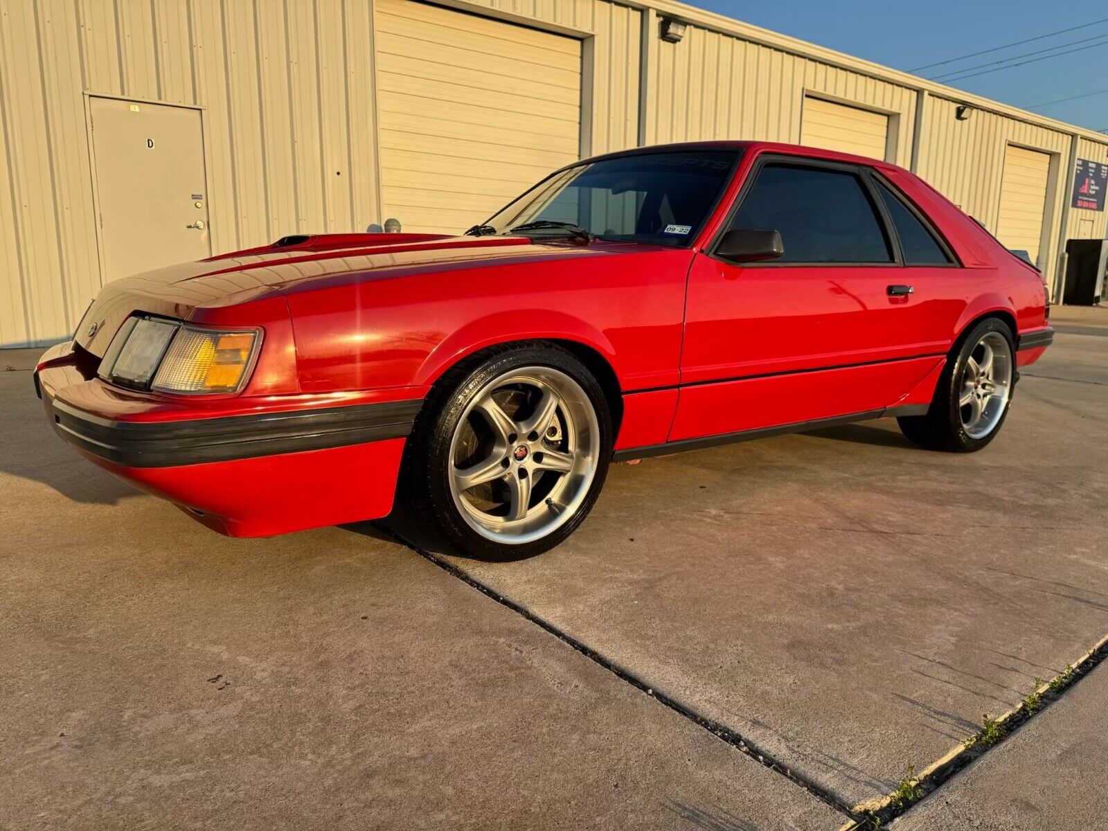 Ford-Mustang-1986-Hatchback-1