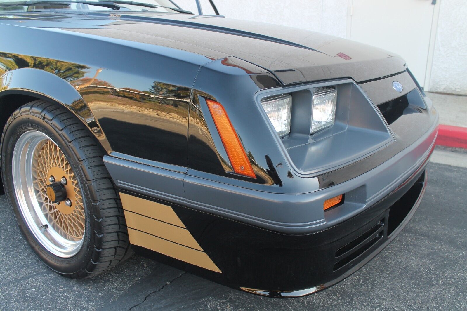 Ford-Mustang-1986-Hatchback-10