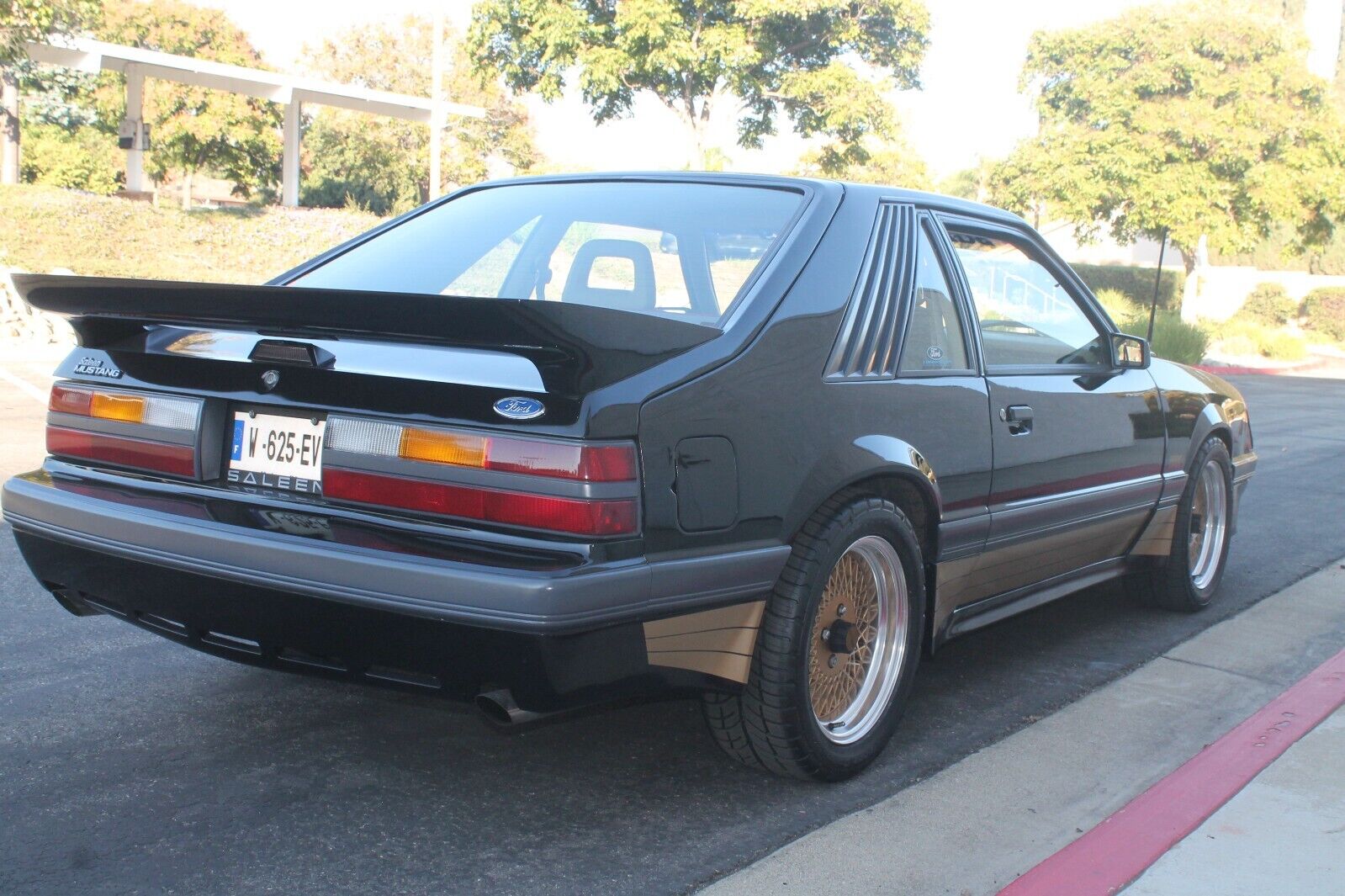 Ford-Mustang-1986-Hatchback-15