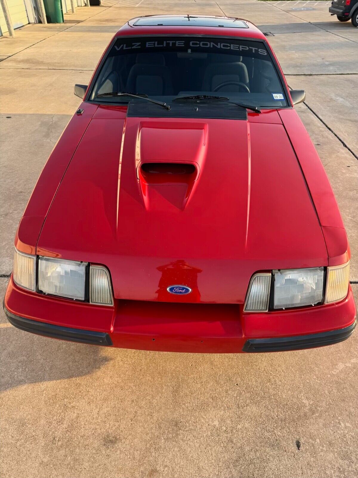 Ford-Mustang-1986-Hatchback-15