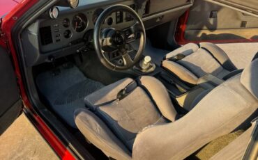 Ford-Mustang-1986-Hatchback-19