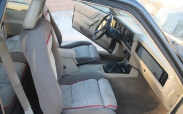 Ford-Mustang-1986-Hatchback-23